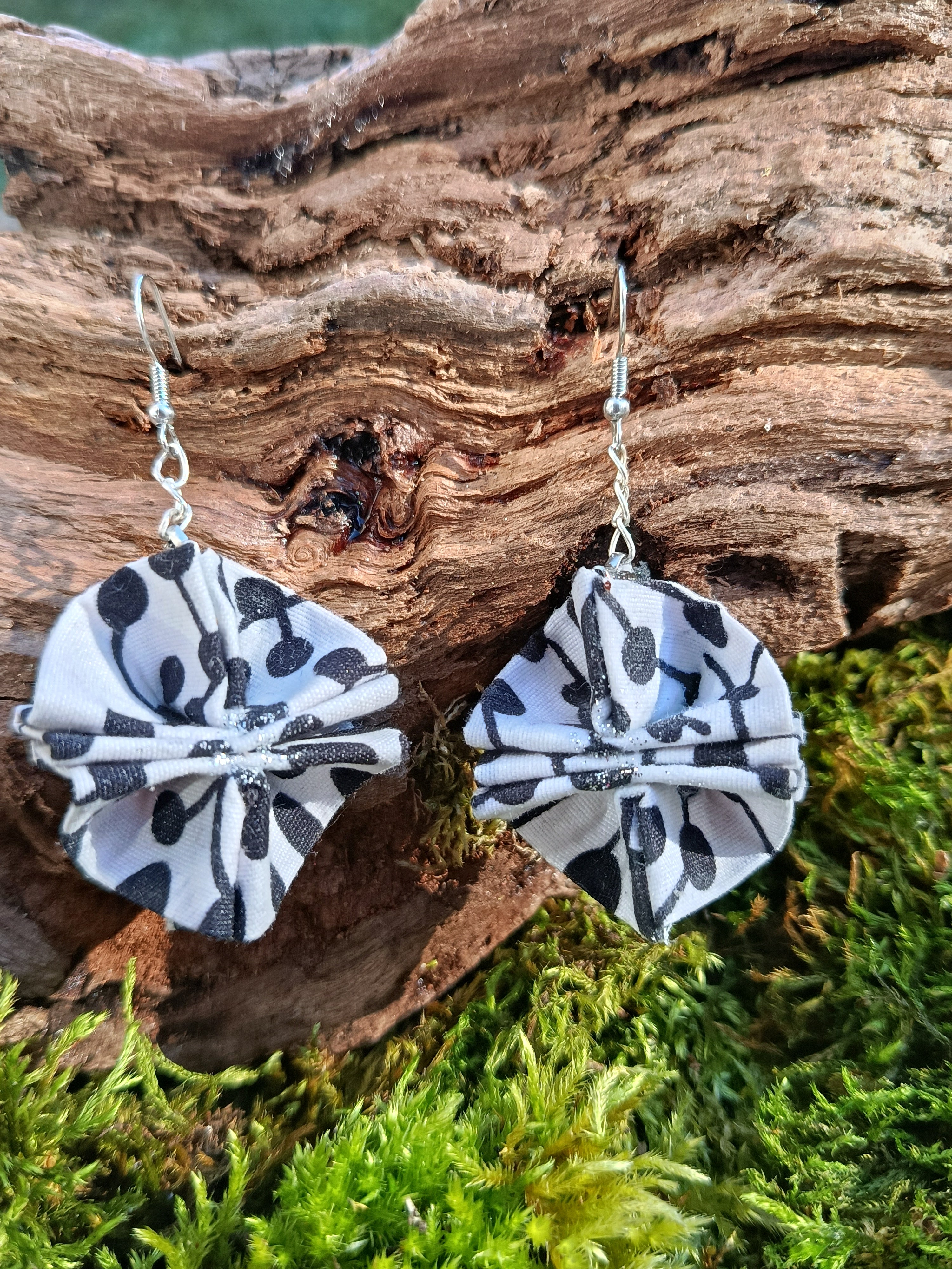 Boucles d'oreilles wax 095