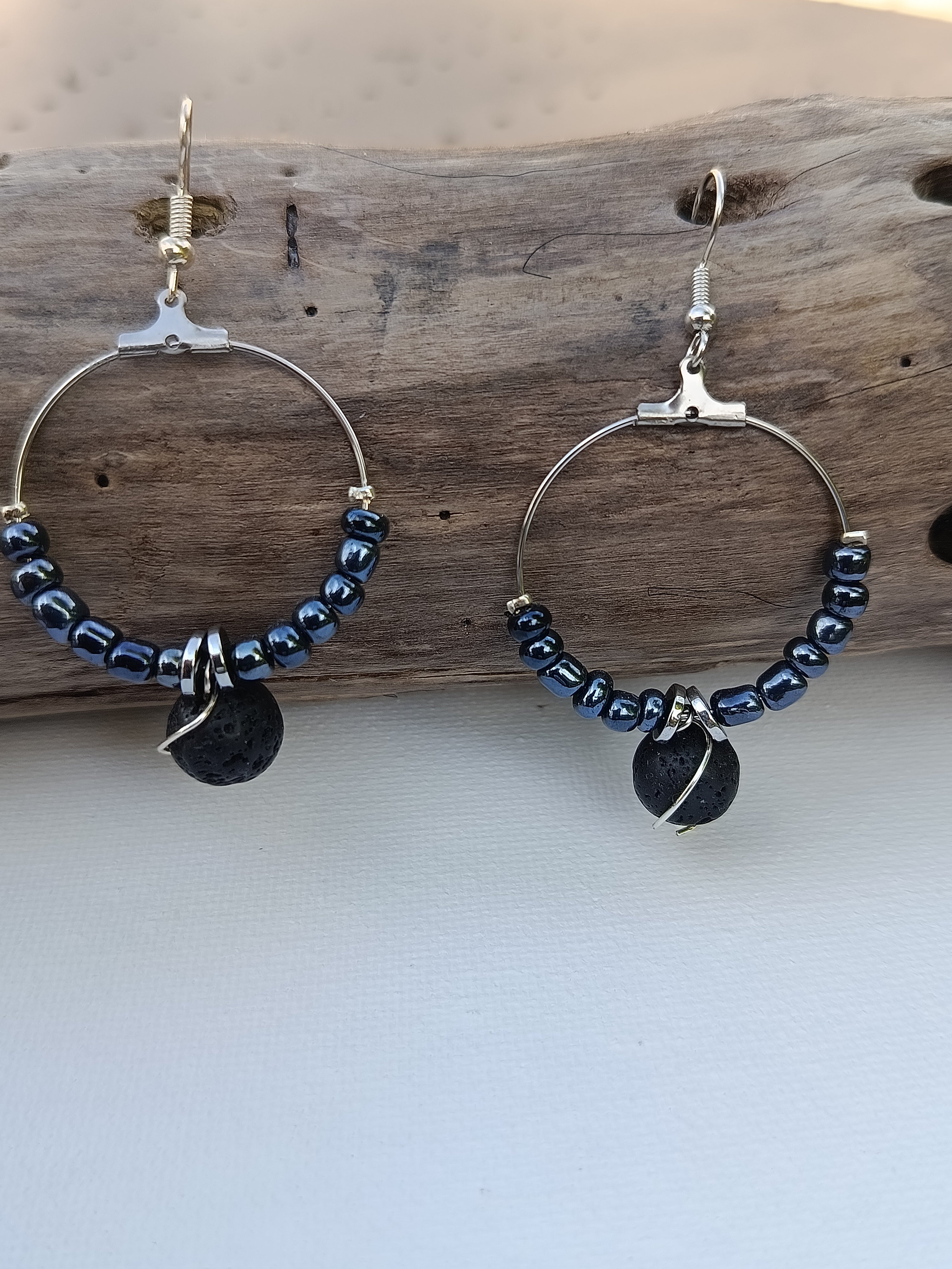 Boucles d'oreilles pierres noires