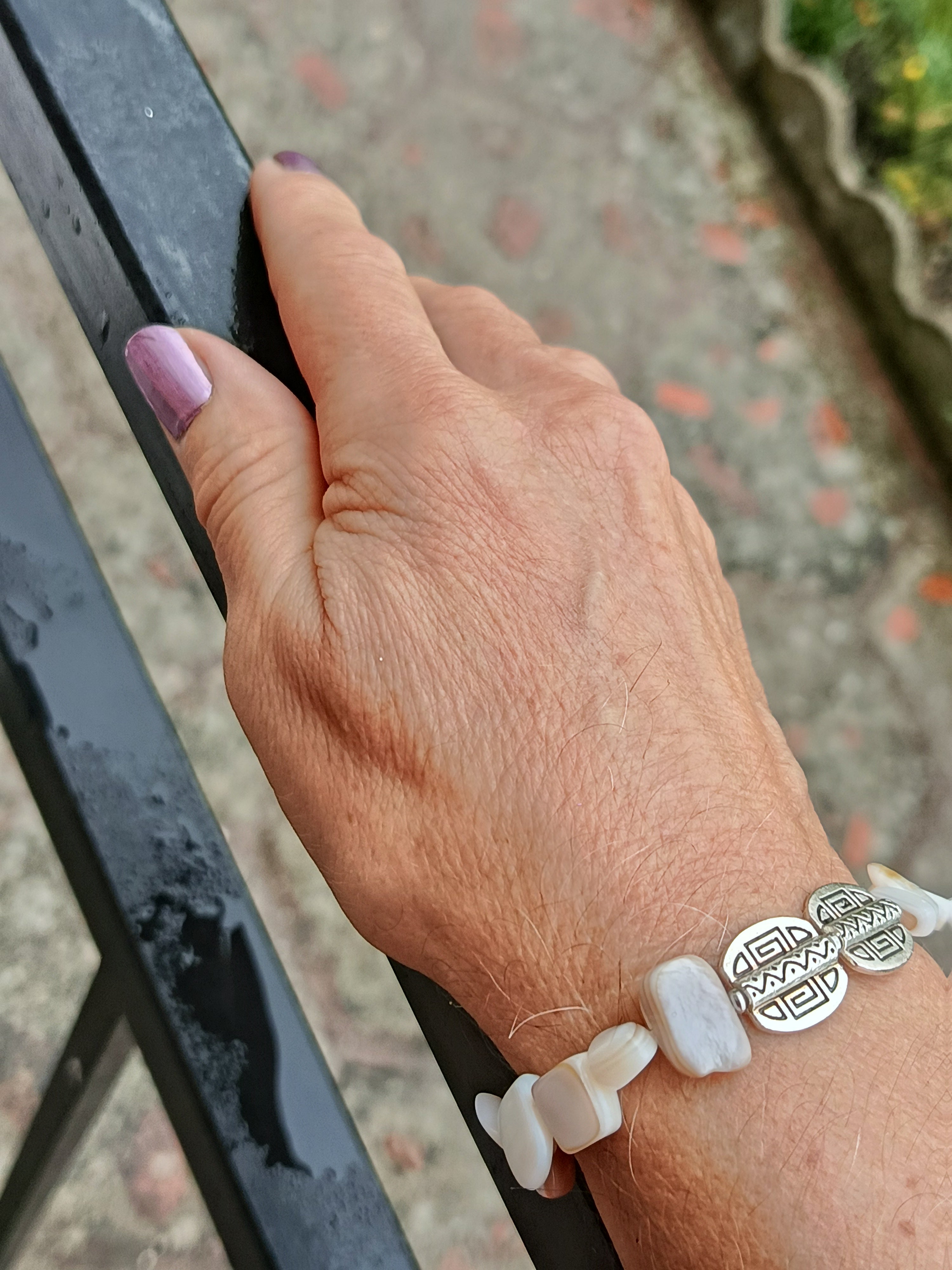 Bracelet en pierre blanche