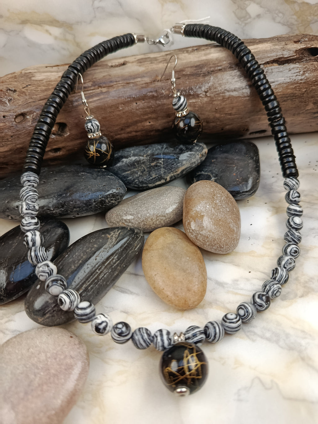Collier Kamelia011