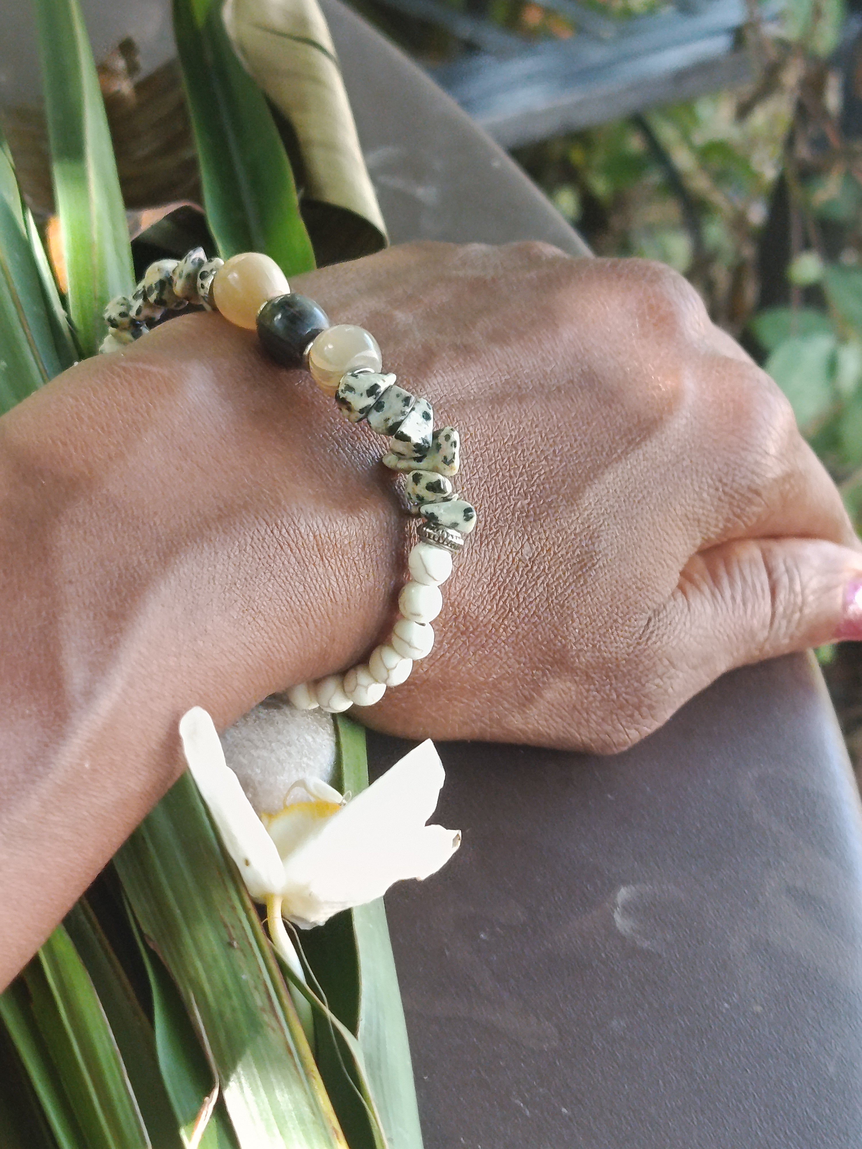 Bracelet pierre blanche