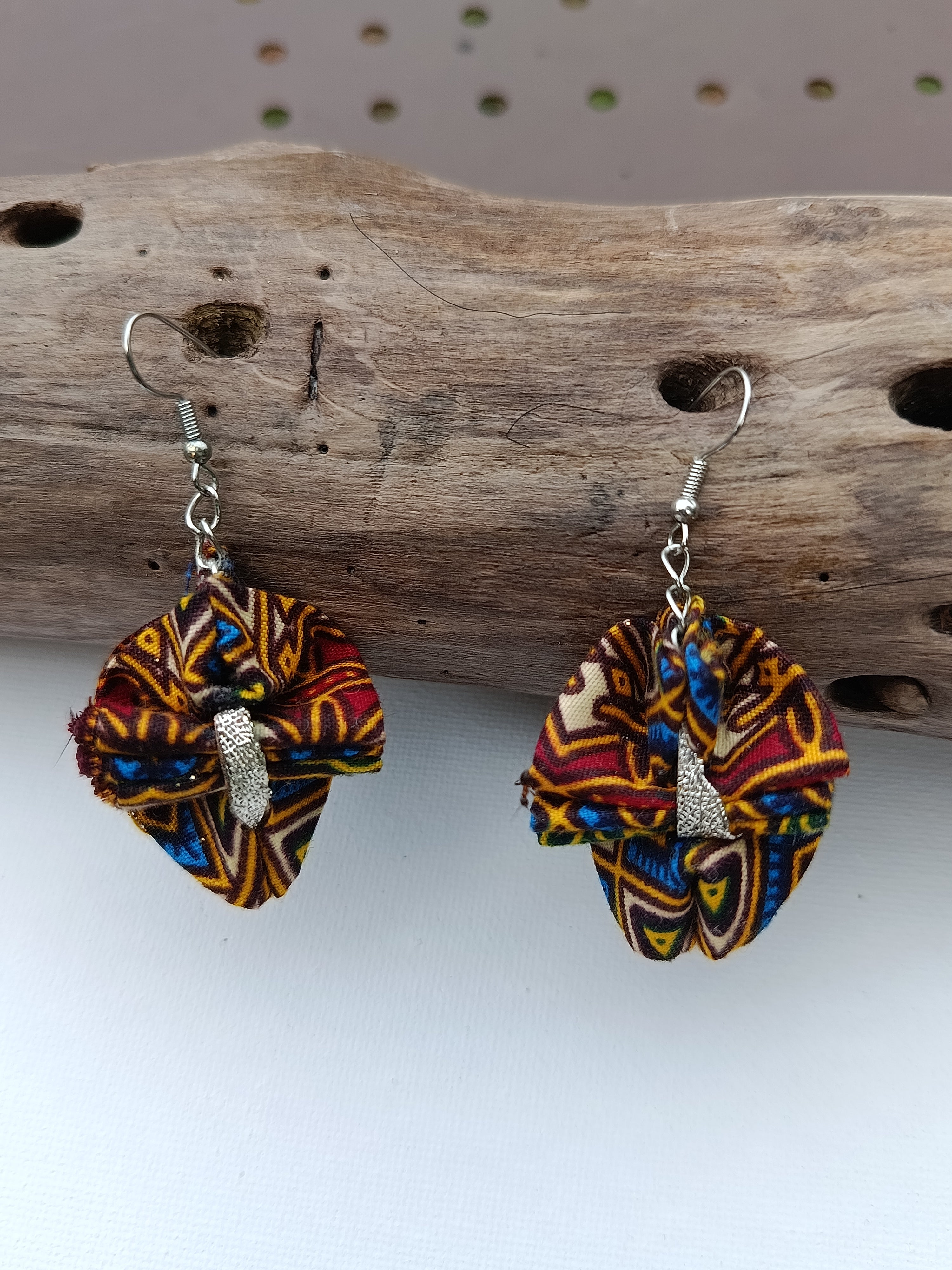 Boucles d'oreilles multicolore