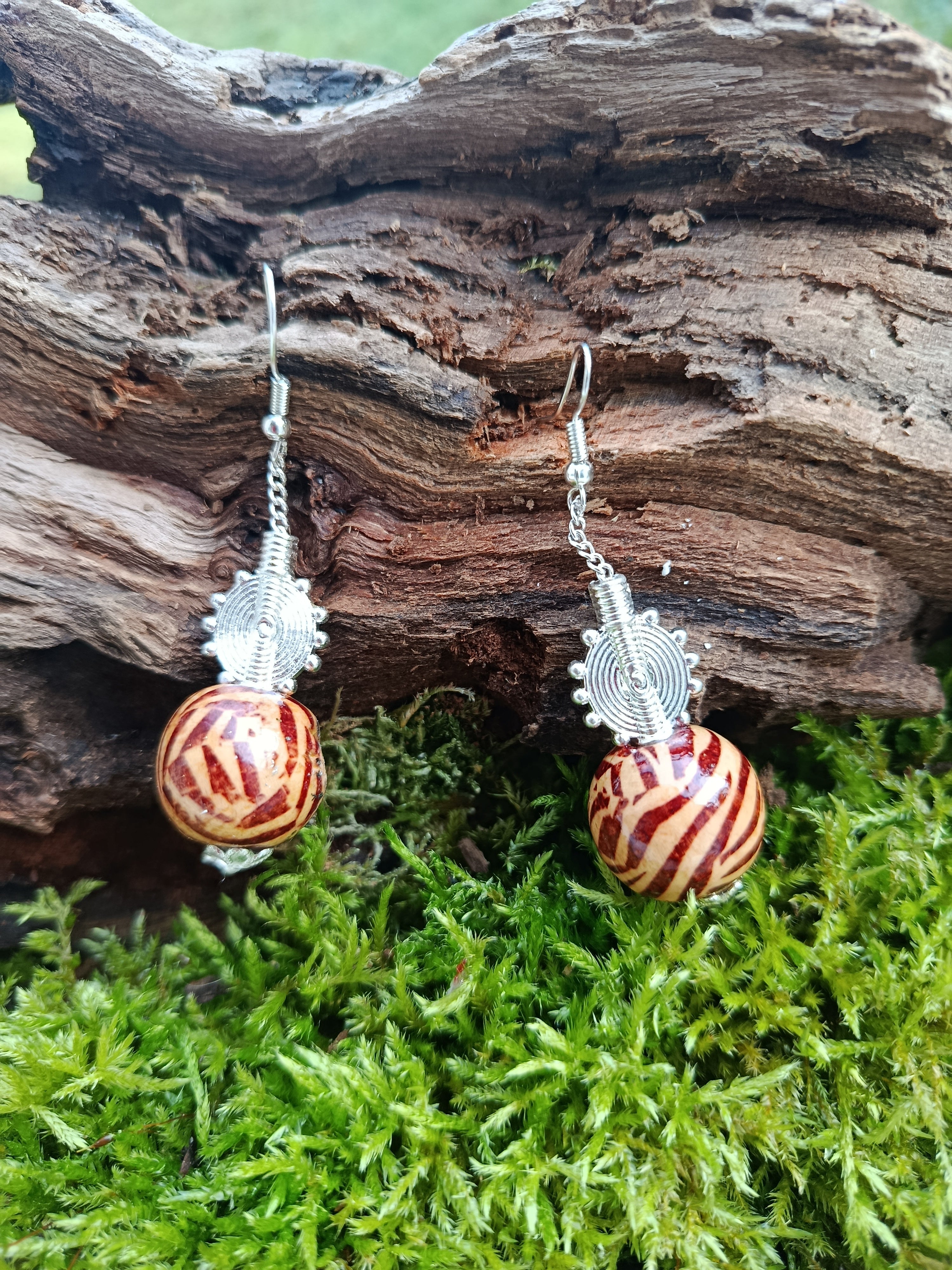Boucles d'oreilles bois 046